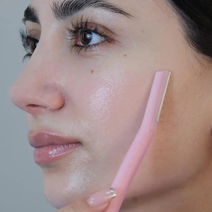 FaceHairKit™ | Verwijder moeiteloos gezichtshaar!